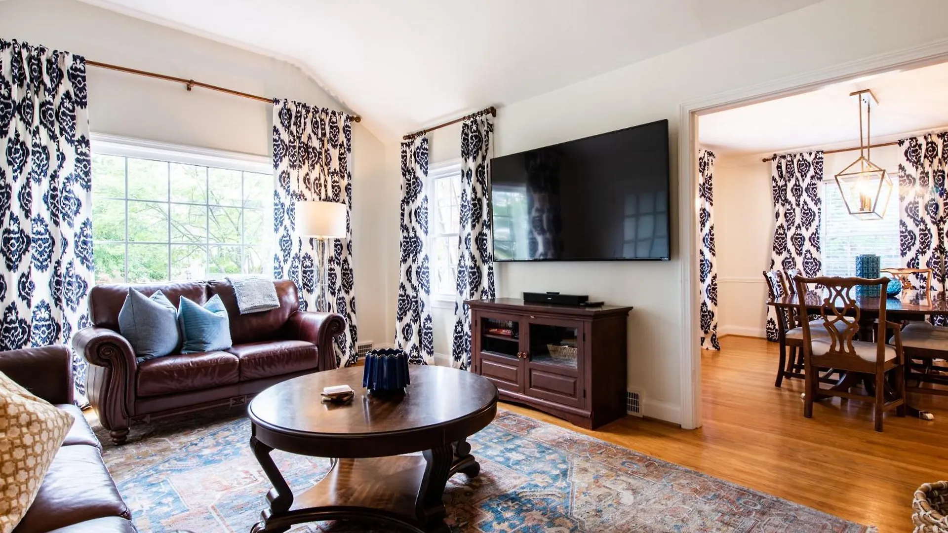 2 Living Rooms Close 2 Shopping & Restaurants 루이빌 0*,  미국